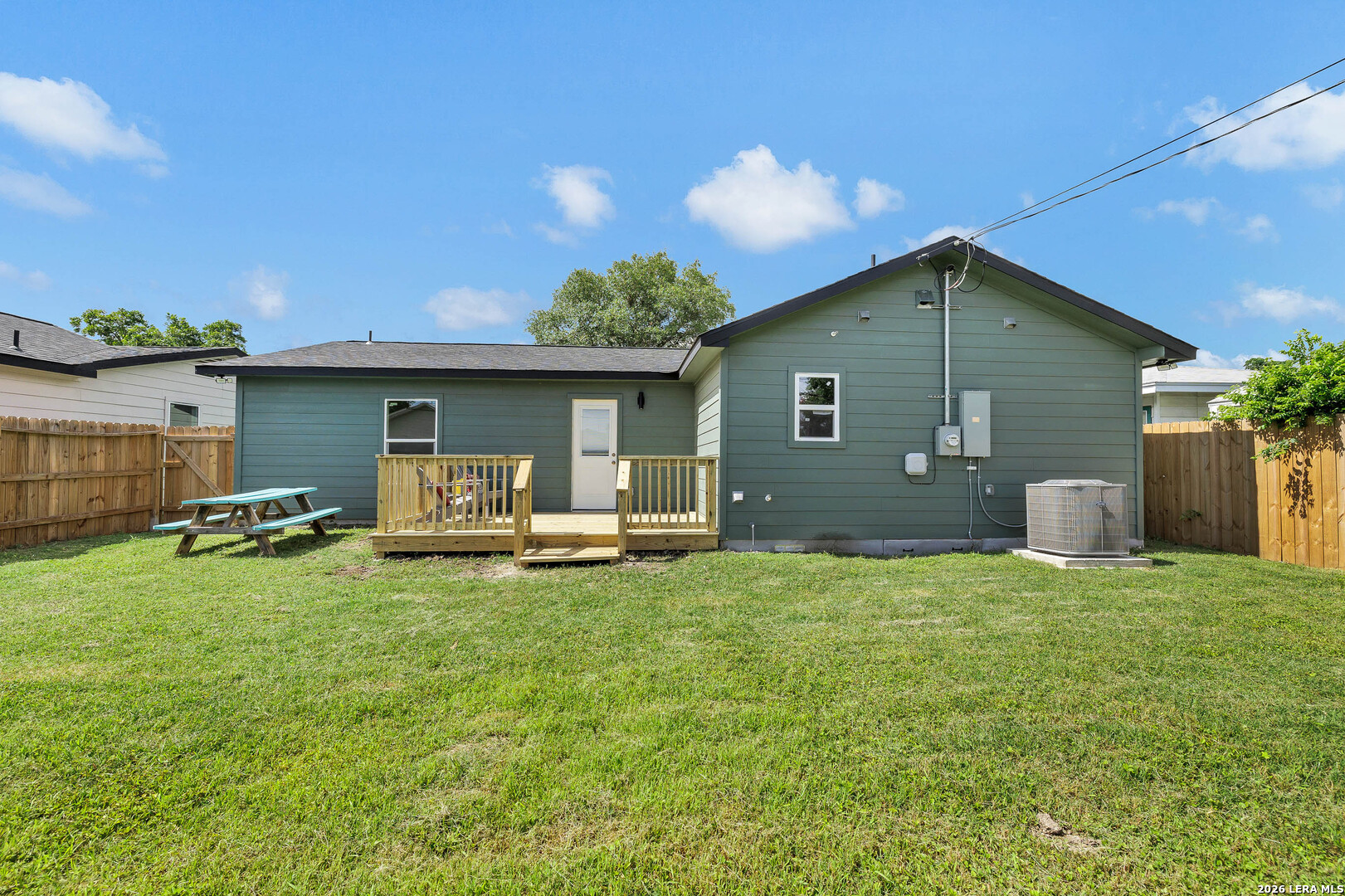 223 Laurelwood Drive San Antonio TX 78213