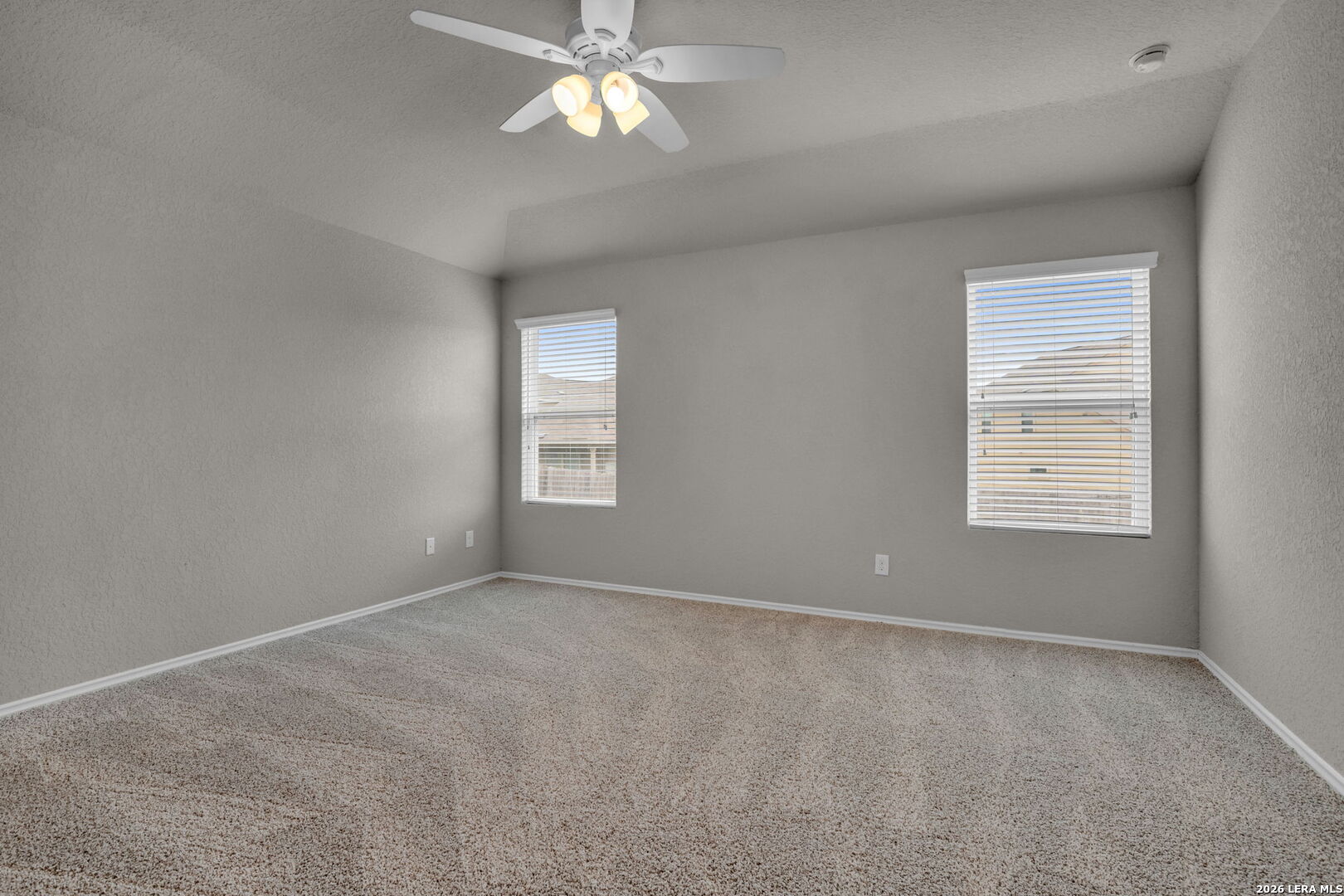 10306 Midsummer Meadow Converse TX 78109