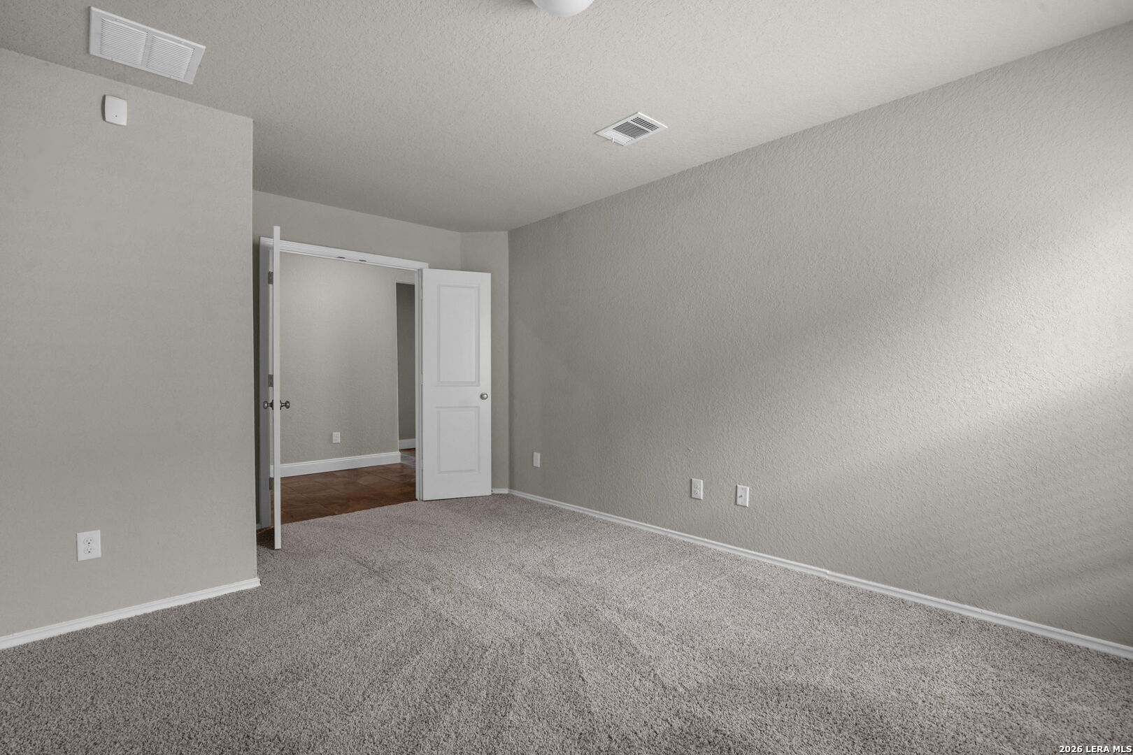 10306 Midsummer Meadow Converse TX 78109