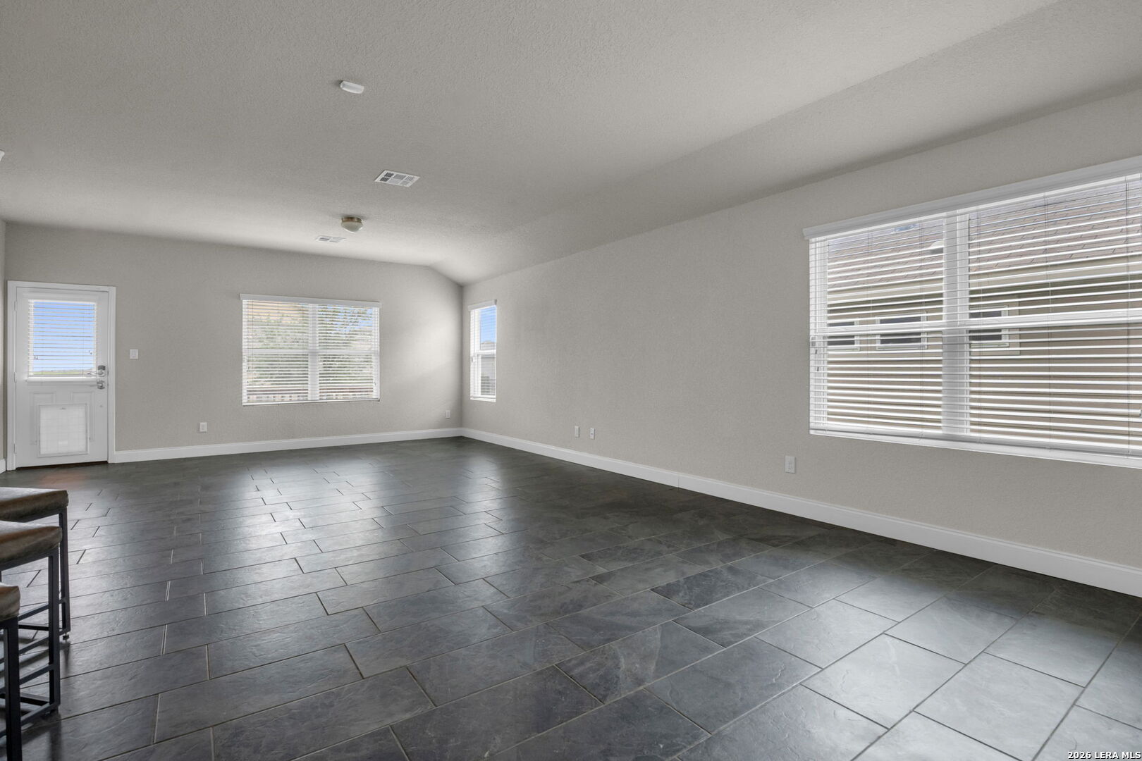 10306 Midsummer Meadow Converse TX 78109