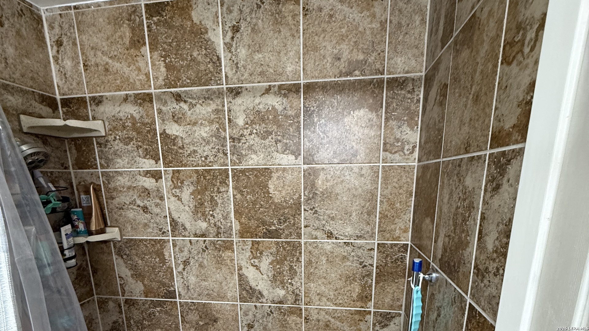 915 Horseshoe Trail Universal City TX 78148