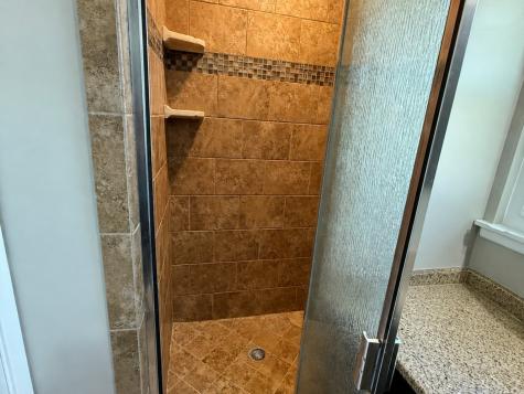915 Horseshoe Trail Universal City TX 78148
