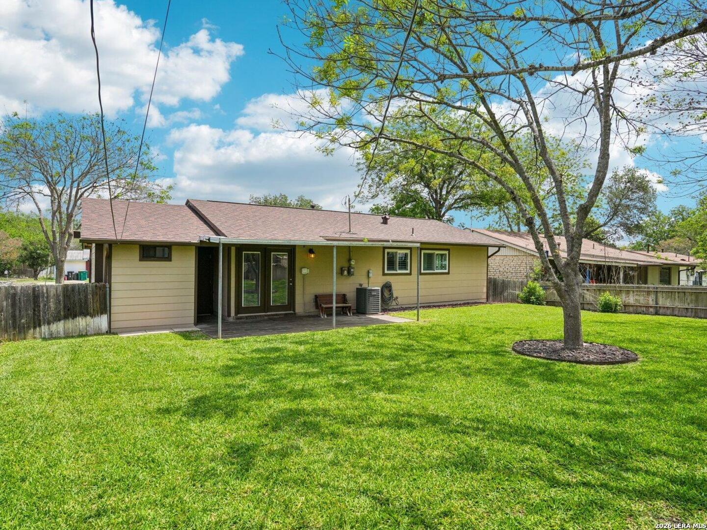 915 Horseshoe Trail Universal City TX 78148