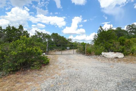 776 County Road 270 Mico TX 78056