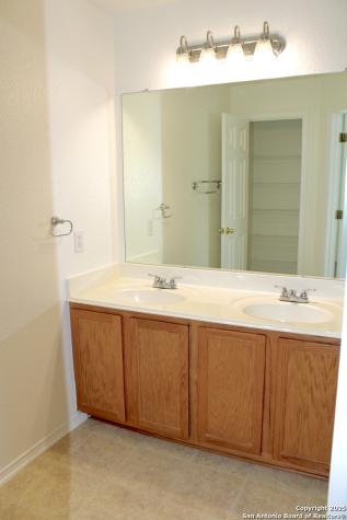 26619 Redstone San Antonio TX 78261
