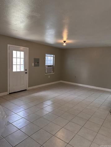 1314 W Woodlawn Avenue San Antonio TX 78201