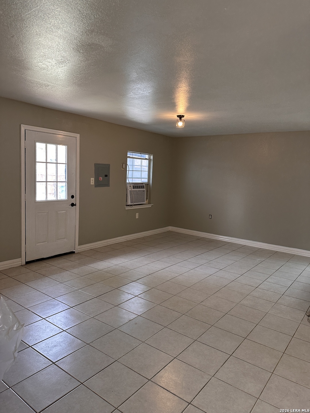 1314 W Woodlawn Avenue San Antonio TX 78201