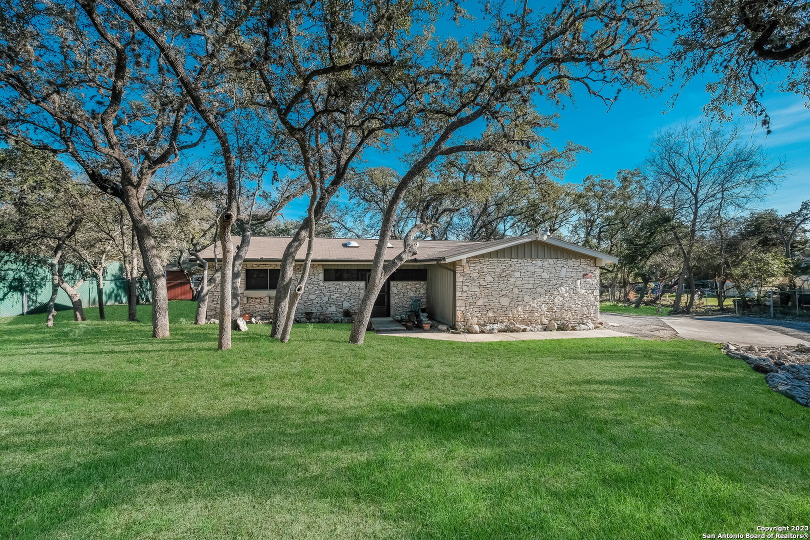 7430 Shady Hollow Lane San Antonio TX 78255