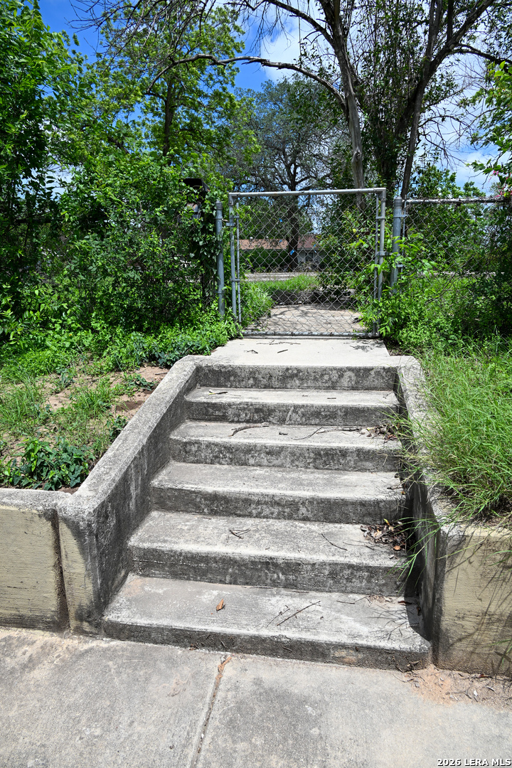 147 H Street San Antonio TX 78210