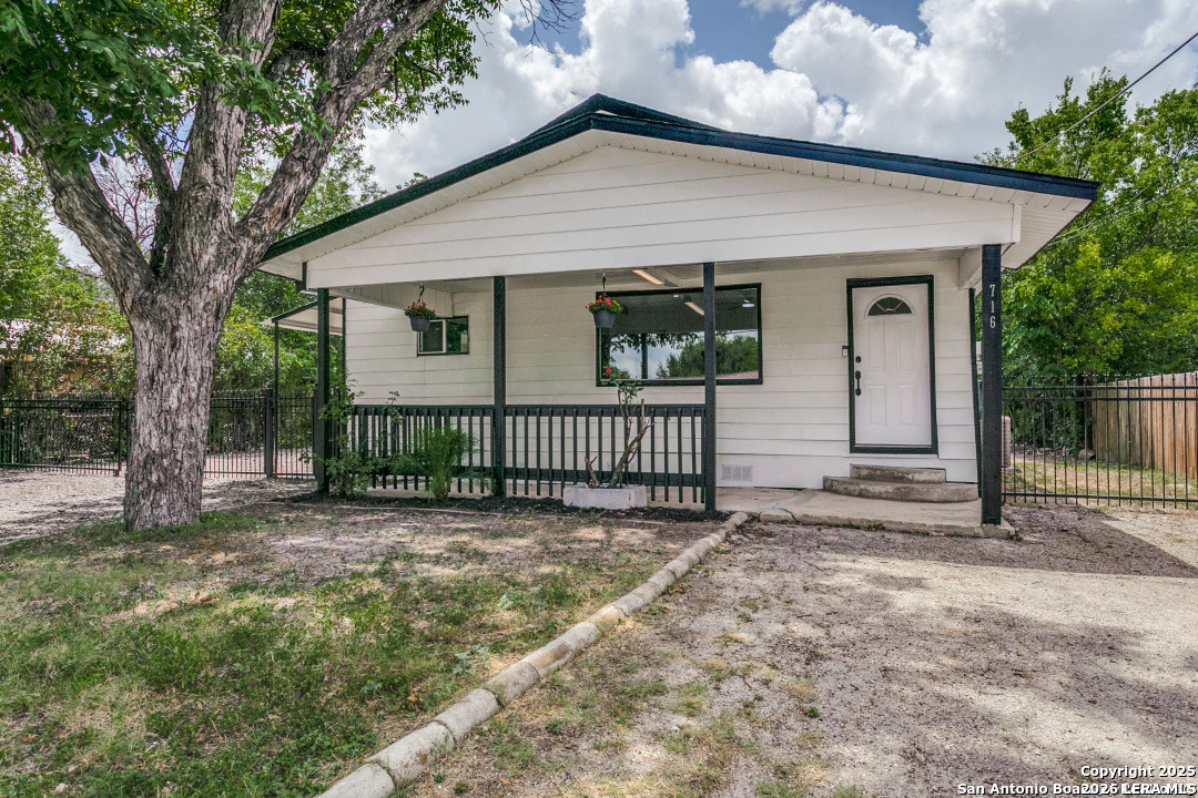 716 Vickers Avenue San Antonio TX 78211