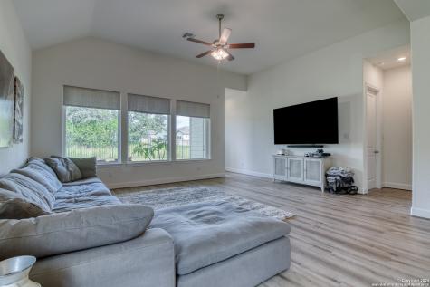 107 Cheslyn Boerne TX 78006