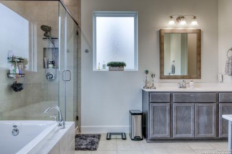 107 Cheslyn Boerne TX 78006