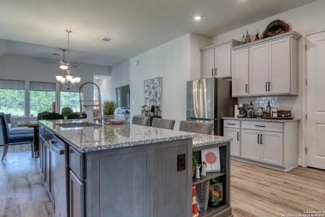 107 Cheslyn Boerne TX 78006