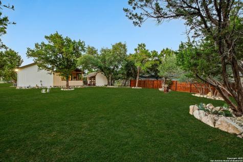 685 Rolling Hills Canyon Lake TX 78133