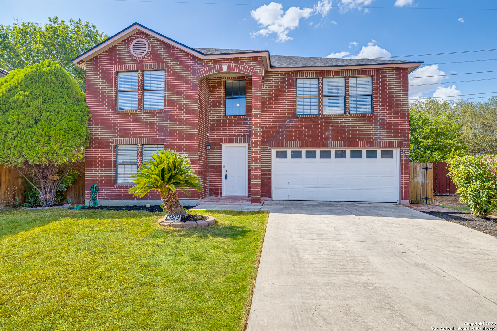 13819 Wondering Oak San Antonio TX 78247