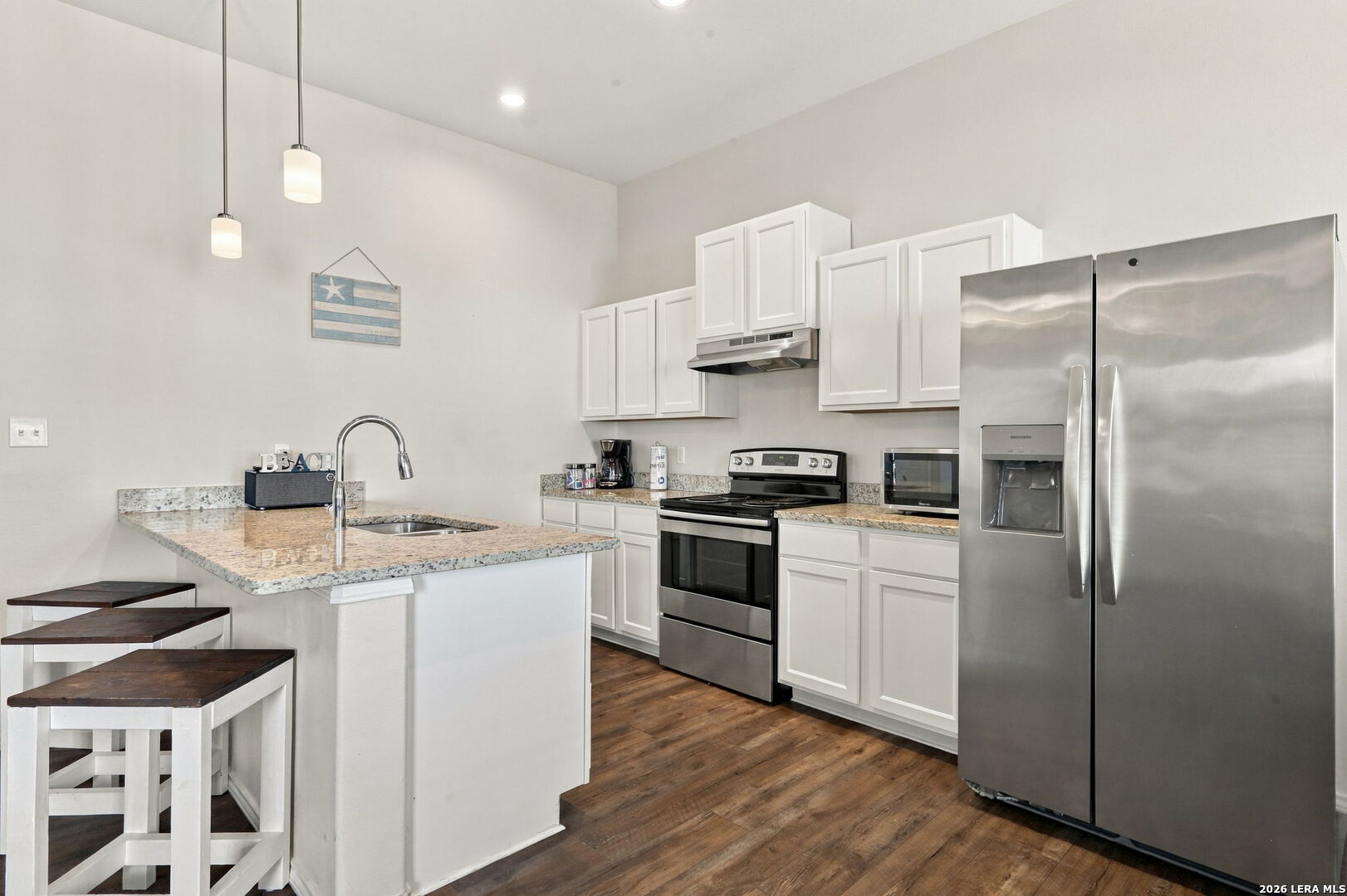 111 Paradise Drive Rockport TX 78382