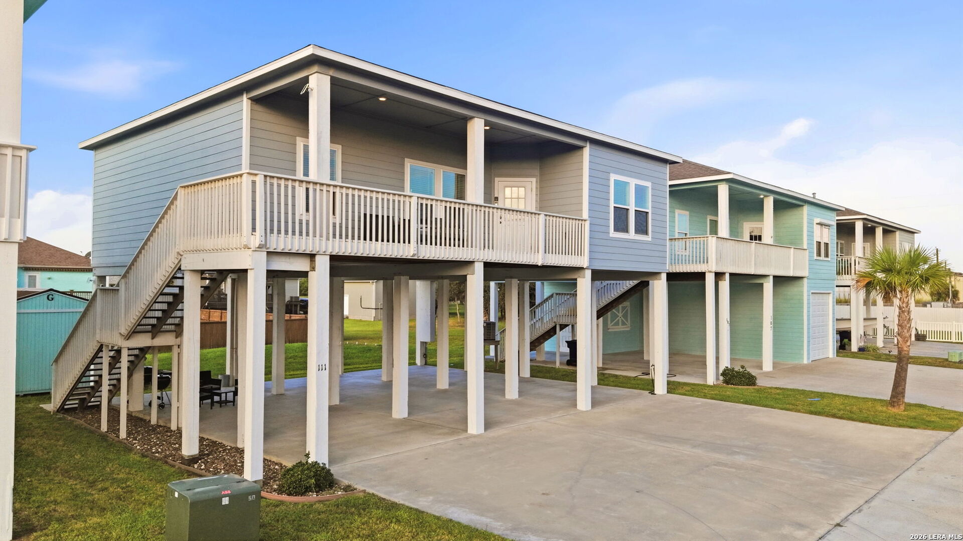 111 Paradise Drive Rockport TX 78382