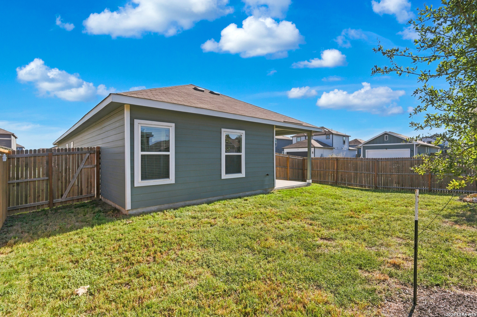 10738 Gilmore Garden Converse TX 78109