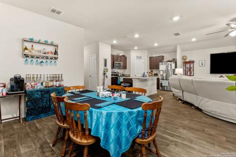 848 Pronghorn Trail Seguin TX 78155