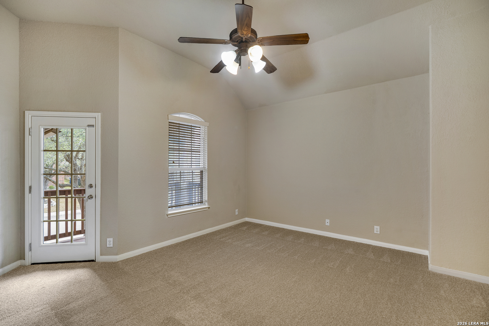 24050 Waterhole Lane San Antonio TX 78261