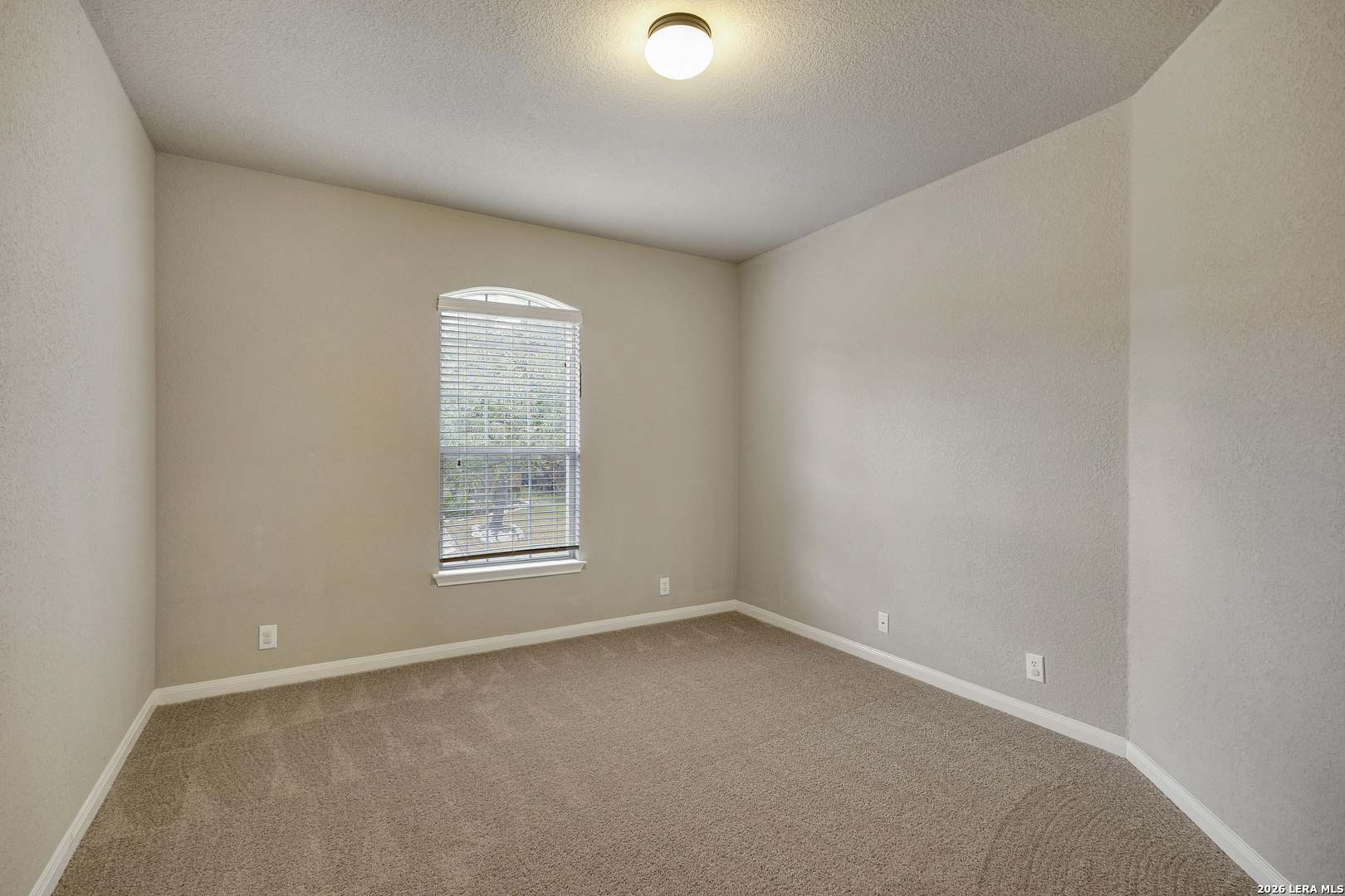 24050 Waterhole Lane San Antonio TX 78261
