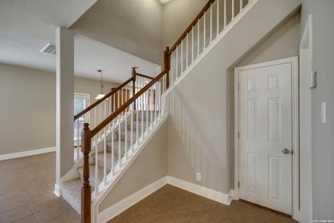 24050 Waterhole Lane San Antonio TX 78261