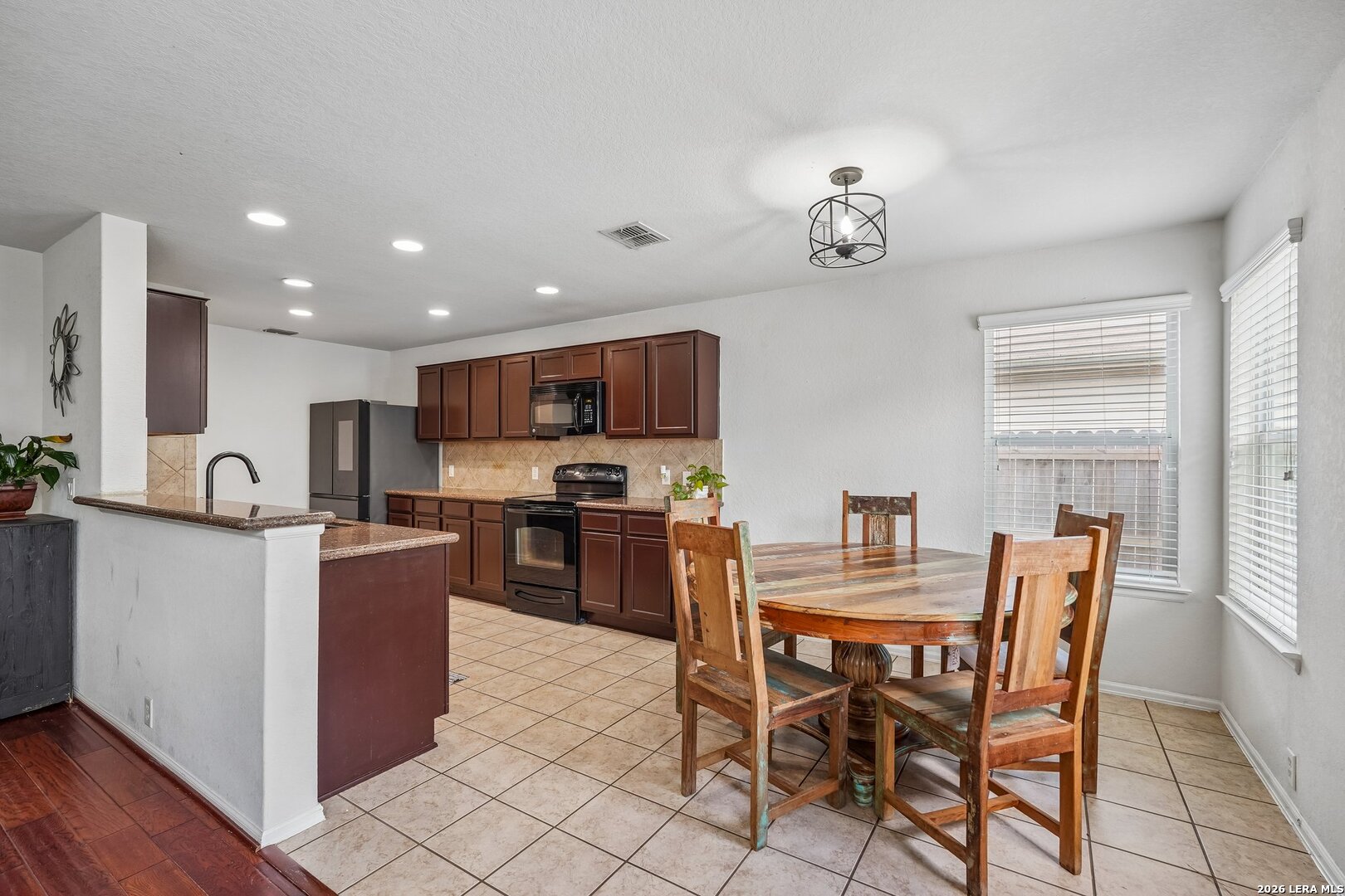 624 Cotton Patch Schertz TX 78154