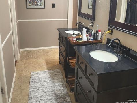 26615 Autumn Glen Boerne TX 78006