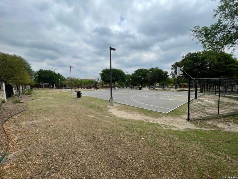 12202 Dewitt Way San Antonio TX 78253