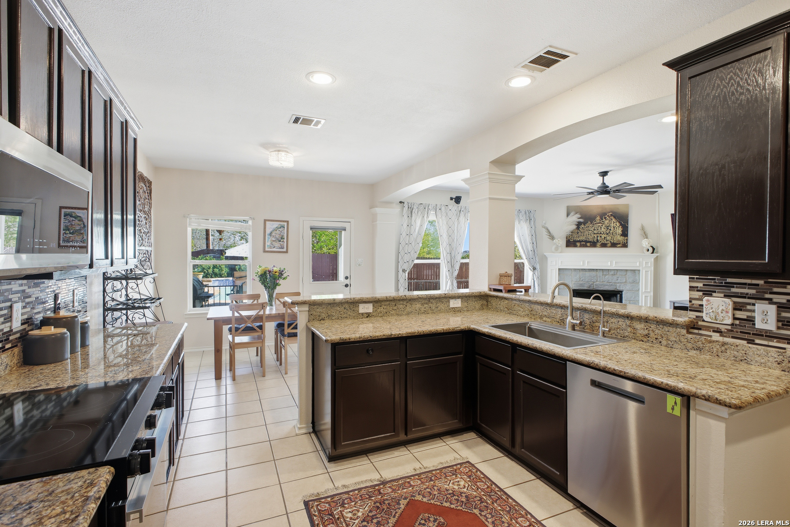 7202 Carriage Oaks San Antonio TX 78249