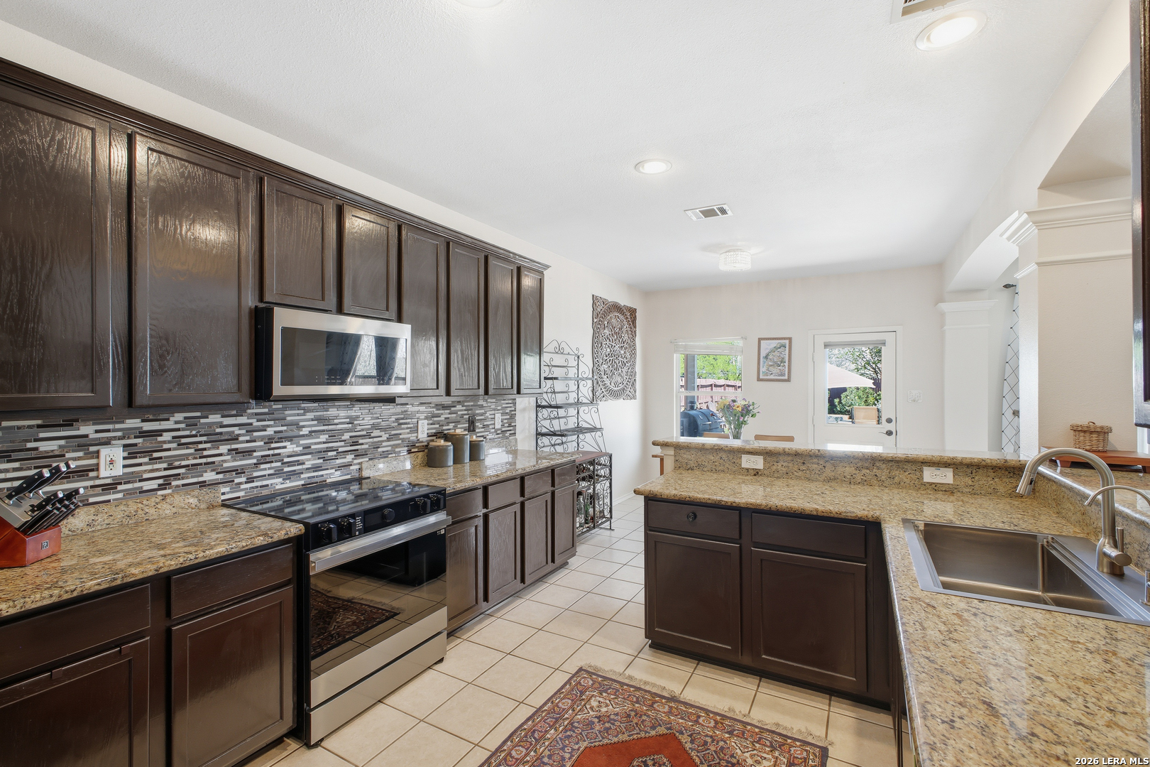 7202 Carriage Oaks San Antonio TX 78249