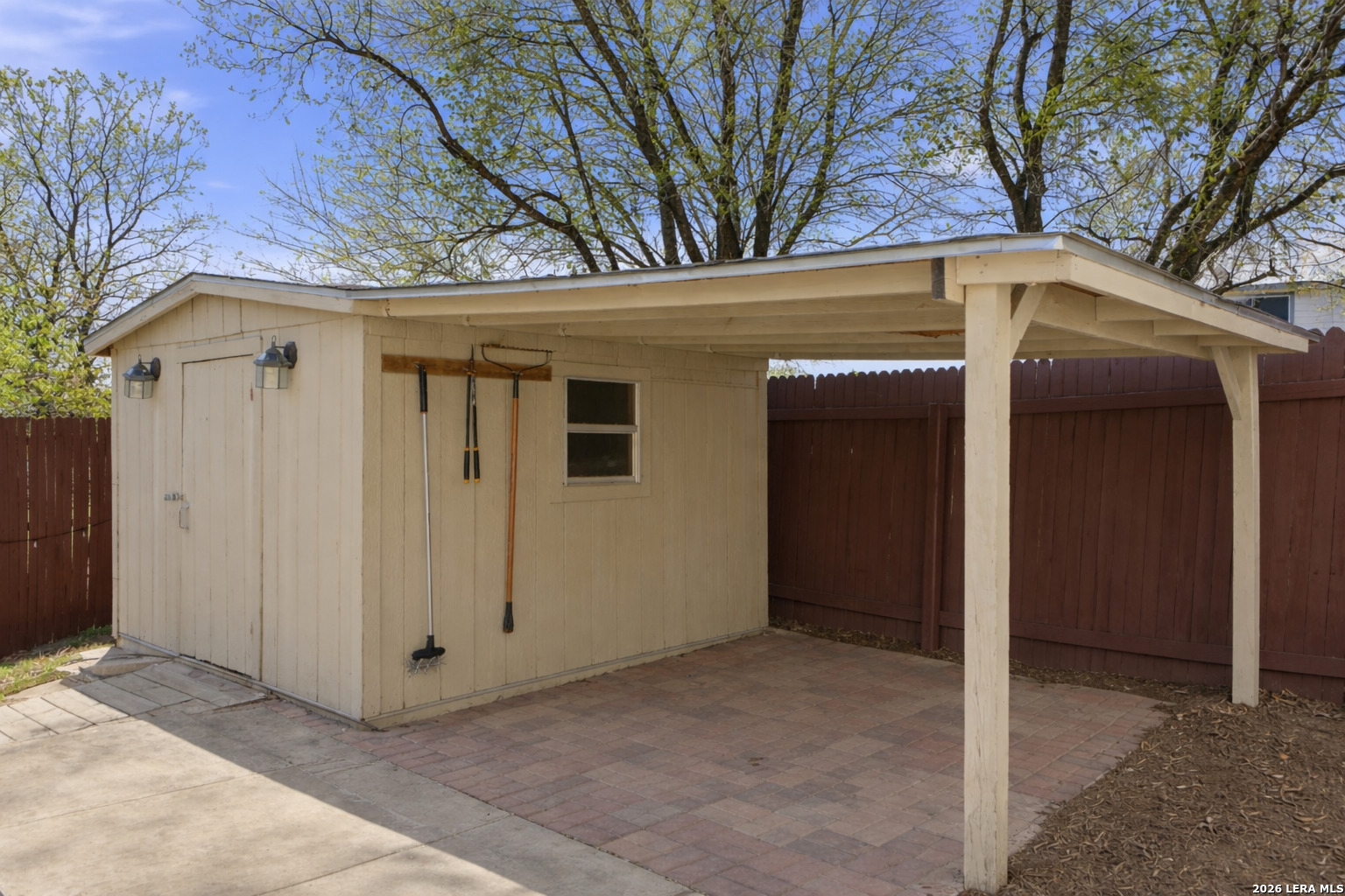 7202 Carriage Oaks San Antonio TX 78249