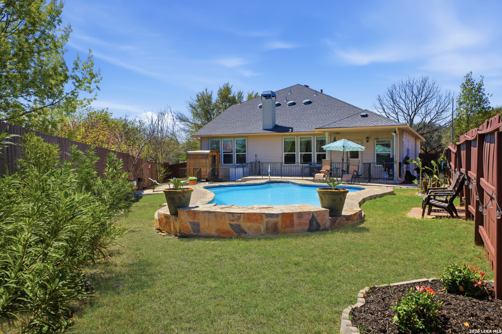 7202 Carriage Oaks San Antonio TX 78249