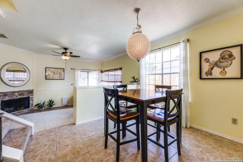 12 Cross Canyon San Antonio TX 78247