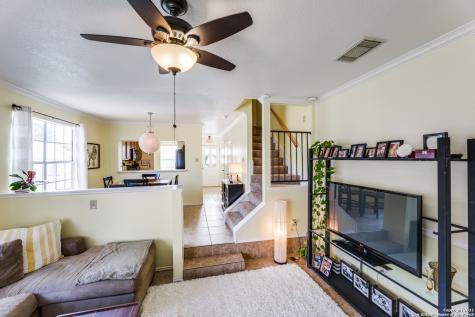 12 Cross Canyon San Antonio TX 78247