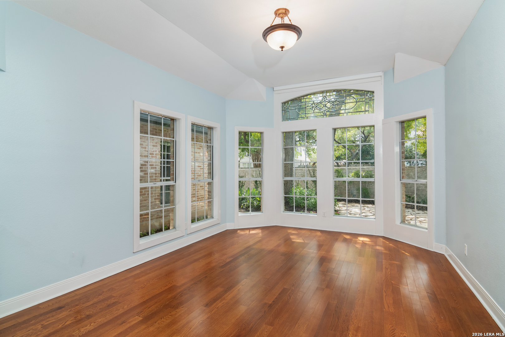 6 Plum Lane San Antonio TX 78218