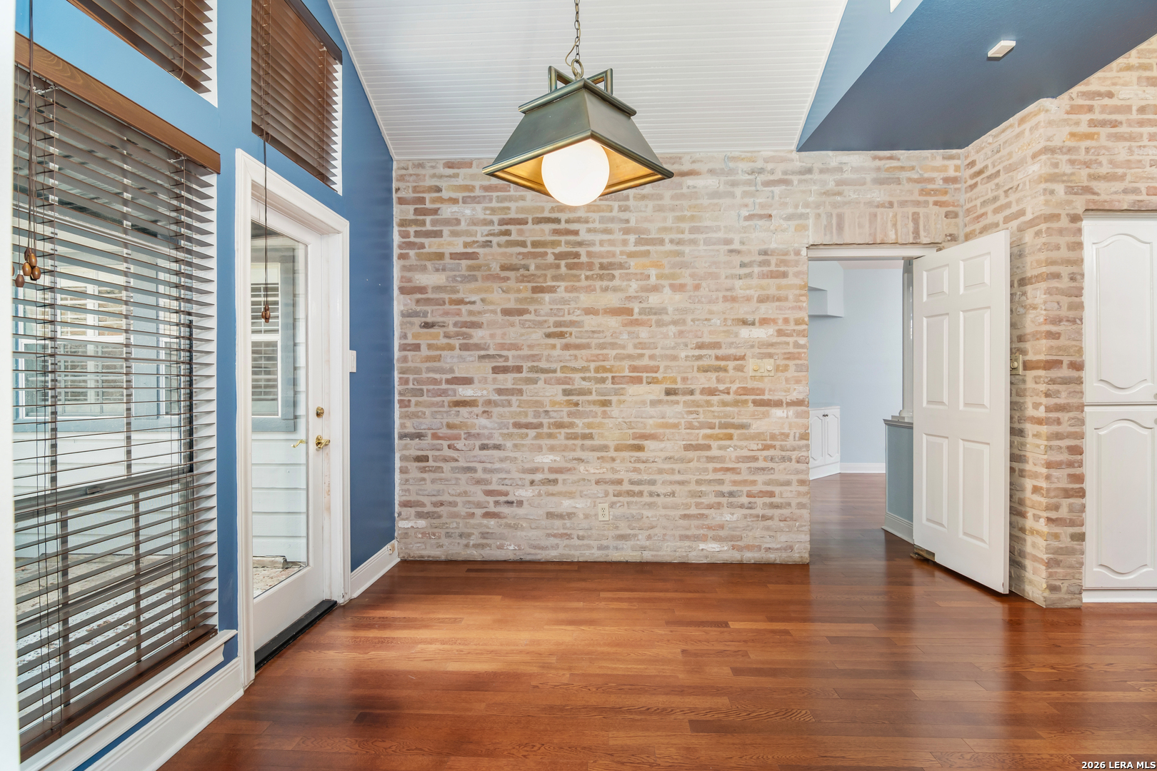 6 Plum Lane San Antonio TX 78218