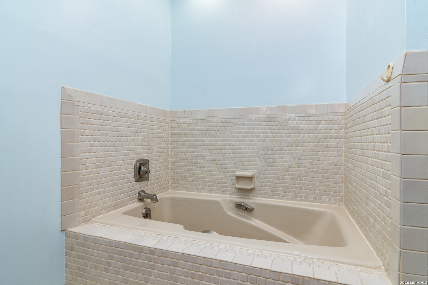 6 Plum Lane San Antonio TX 78218