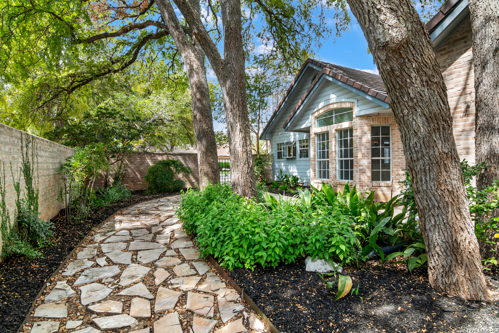 6 Plum Lane San Antonio TX 78218