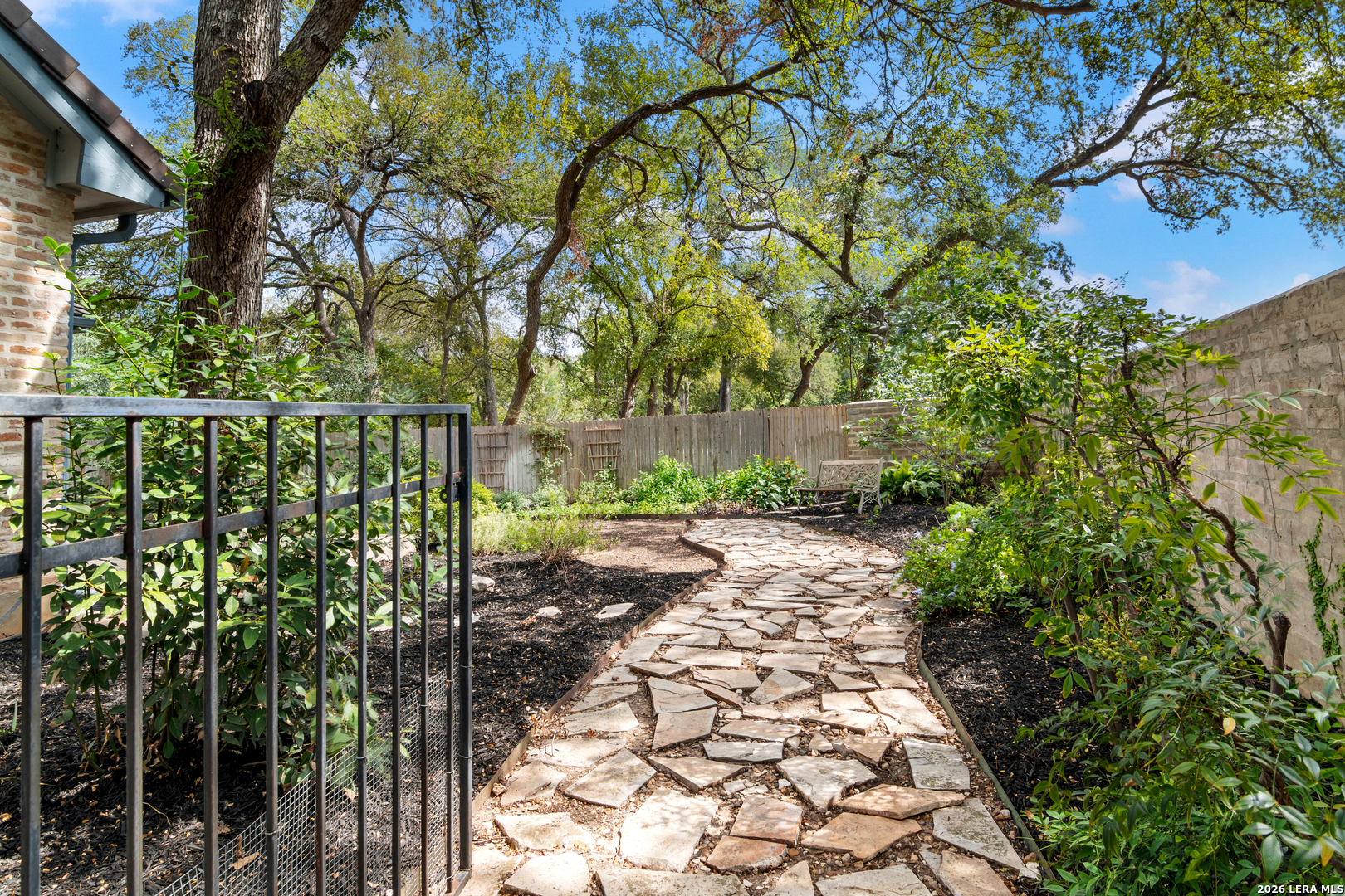 6 Plum Lane San Antonio TX 78218