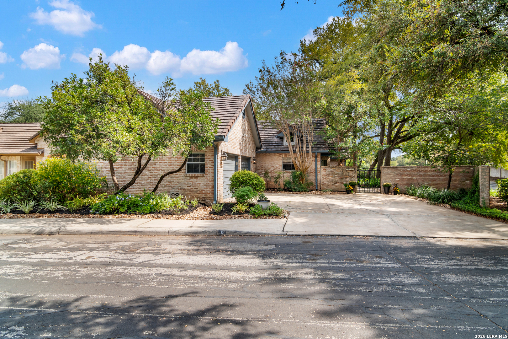 6 Plum Lane San Antonio TX 78218