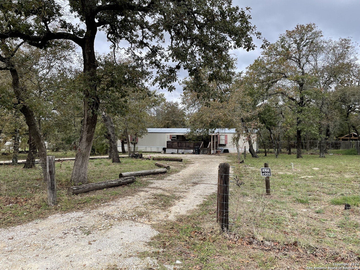 263 Hickory Hill Drive La Vernia TX 78121
