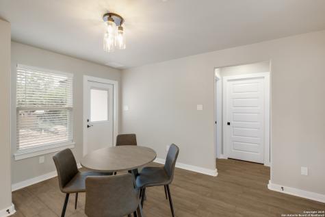 122 Hi View Lakehills TX 78063
