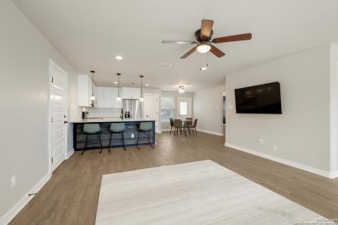 122 Hi View Lakehills TX 78063