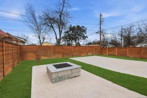 331 E Lambert Street San Antonio TX 78204