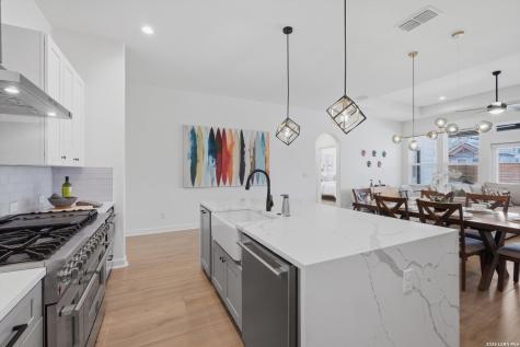 331 E Lambert Street San Antonio TX 78204