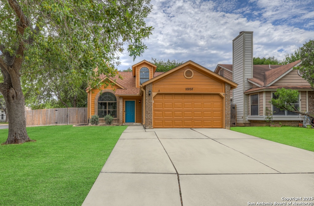 10202 Aurora Field San Antonio TX 78245