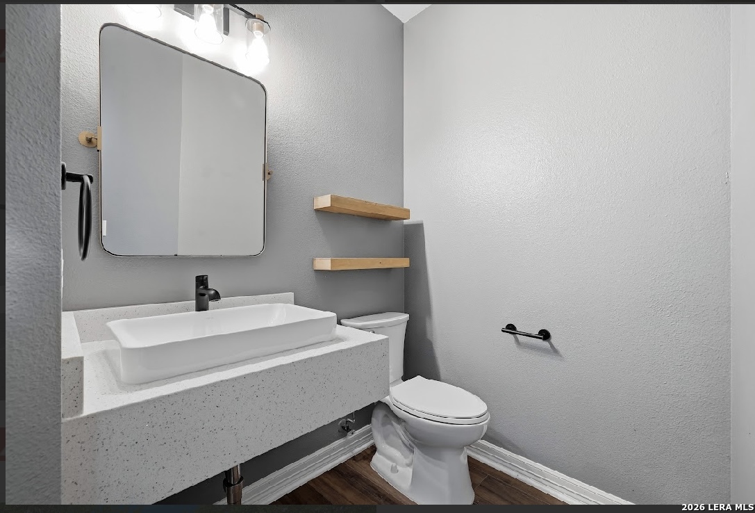 27 Stonewall Bend San Antonio TX 78256
