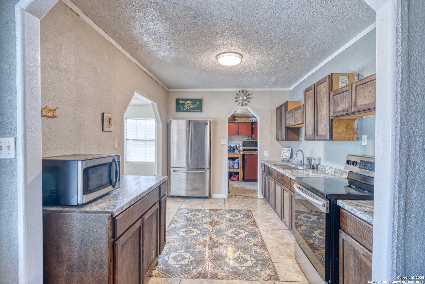 217 Carrizo Hill Carrizo Springs TX 78834