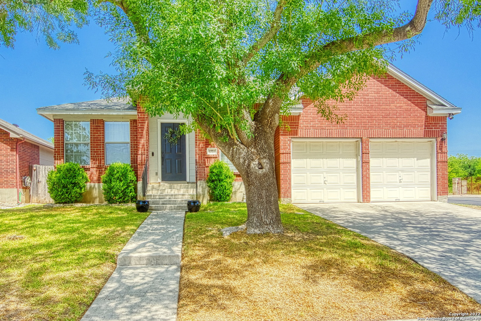 6394 Parkland Oaks Drive San Antonio TX 78240